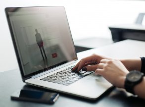 微信分销货源该怎么找?不妨试试这四个方法
